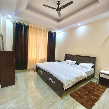Ramalayam Inn Ayodhya Εξωτερικό φωτογραφία