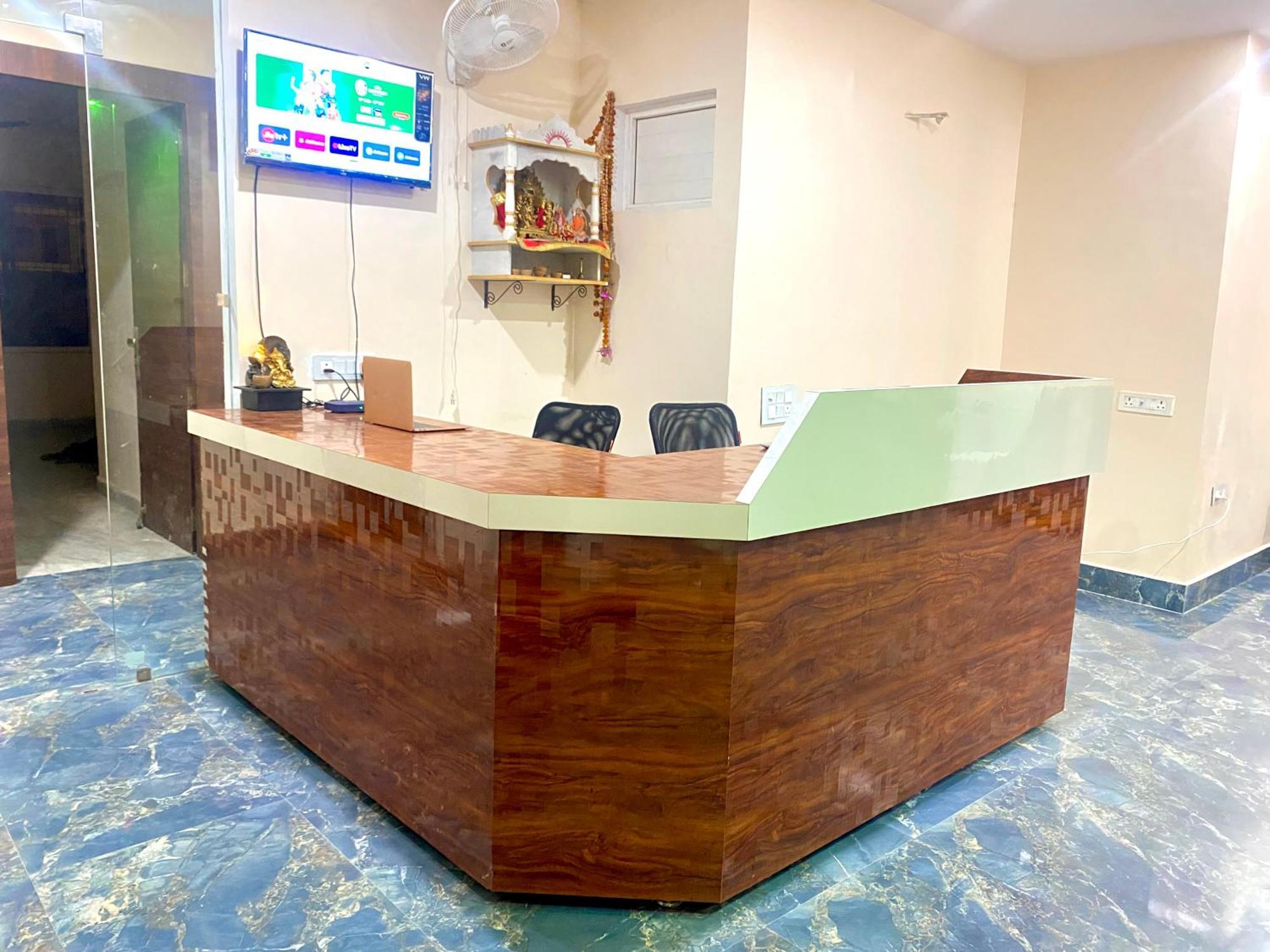 Ramalayam Inn Ayodhya Εξωτερικό φωτογραφία